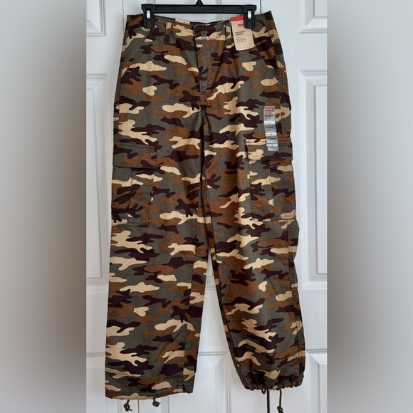 Camouflage Cargo Pants - Picture 2 of 6